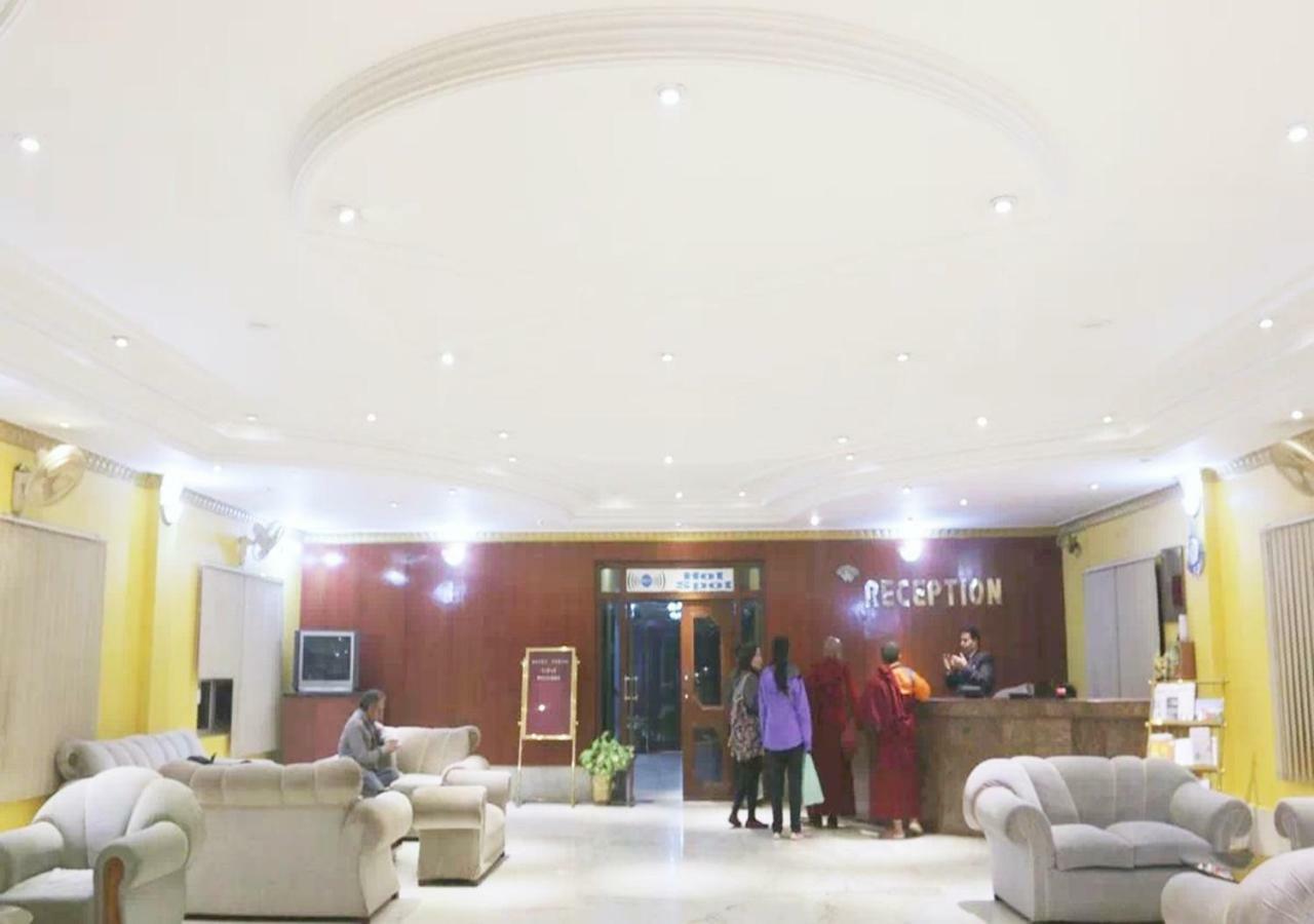 Hotel Tokyo Vihar ブッダガヤ エクステリア 写真
