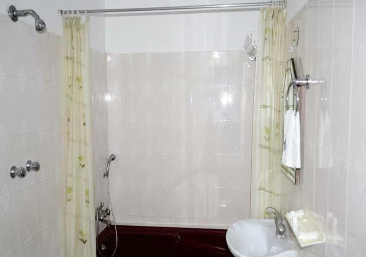 Hotel Tokyo Vihar ブッダガヤ エクステリア 写真
