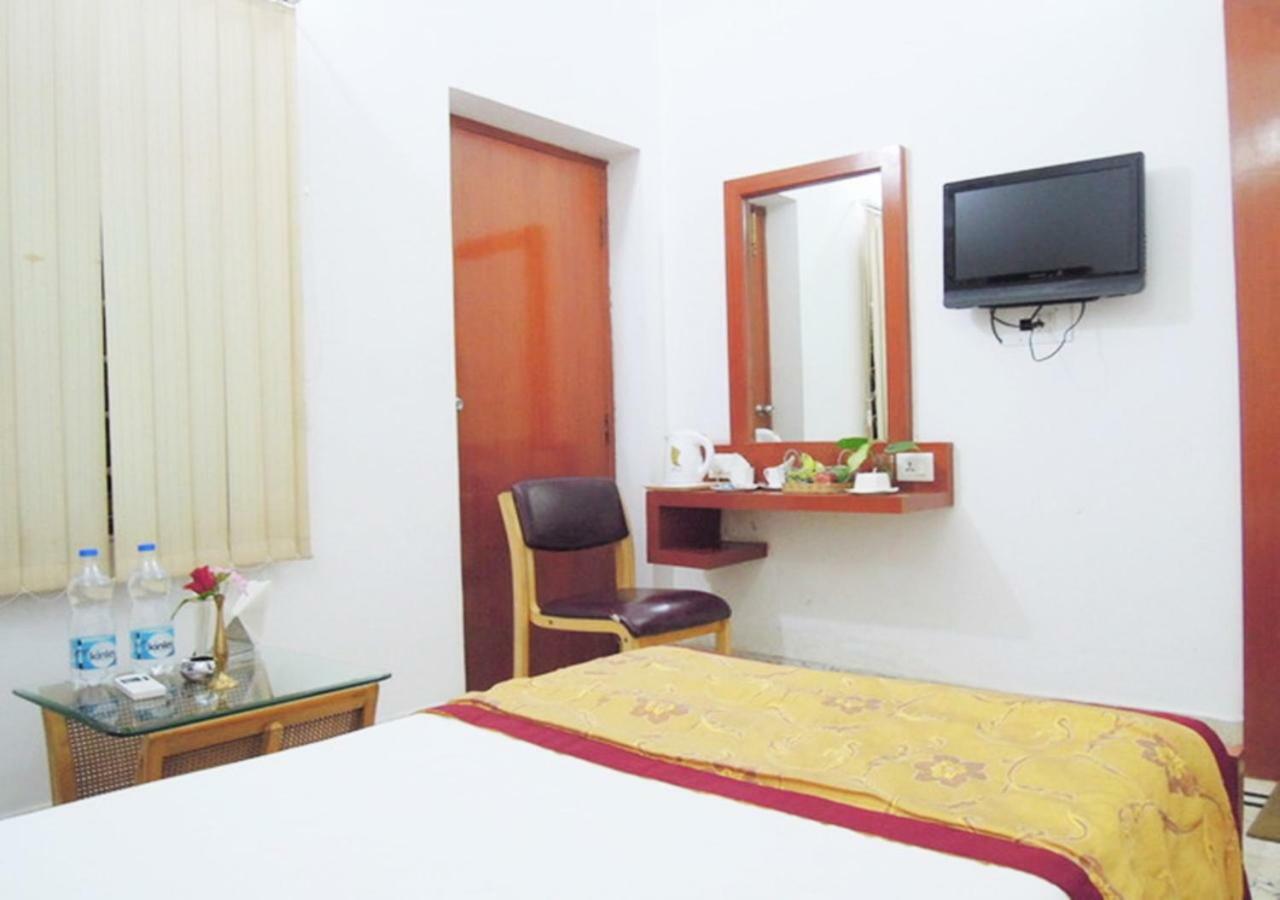 Hotel Tokyo Vihar ブッダガヤ エクステリア 写真