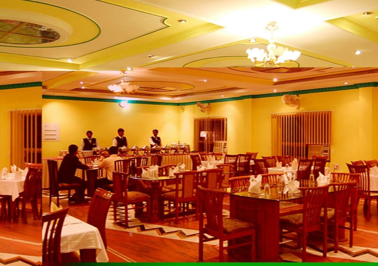 Hotel Tokyo Vihar ブッダガヤ エクステリア 写真