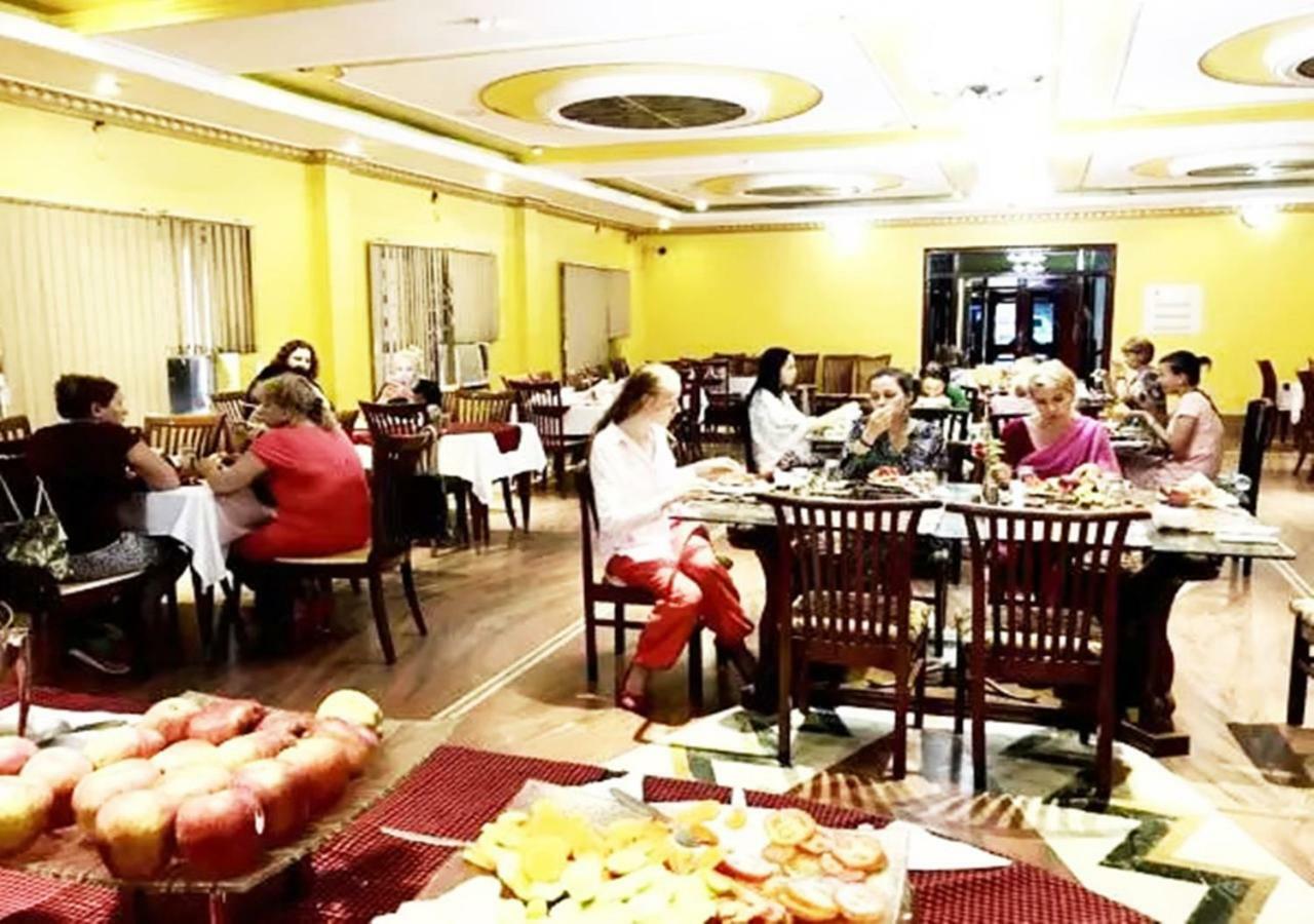 Hotel Tokyo Vihar ブッダガヤ エクステリア 写真